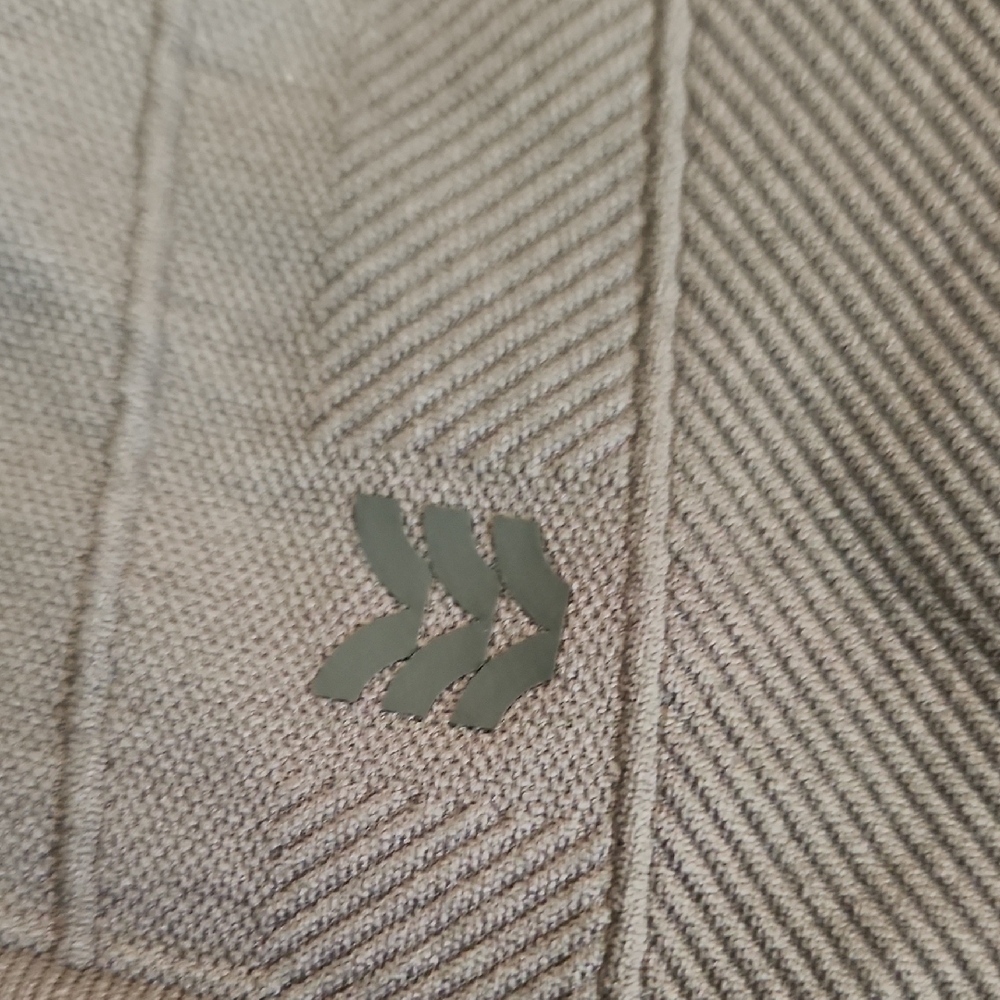 All In Motion | Compression Ribbed Charcoal Quarter-Zip Pullover - Picture 7 of 8